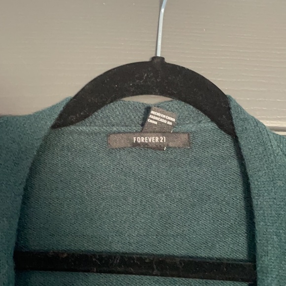 Forever 21 Cardigan - Picture 2 of 4